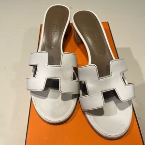 Hermes Oasis Sandal